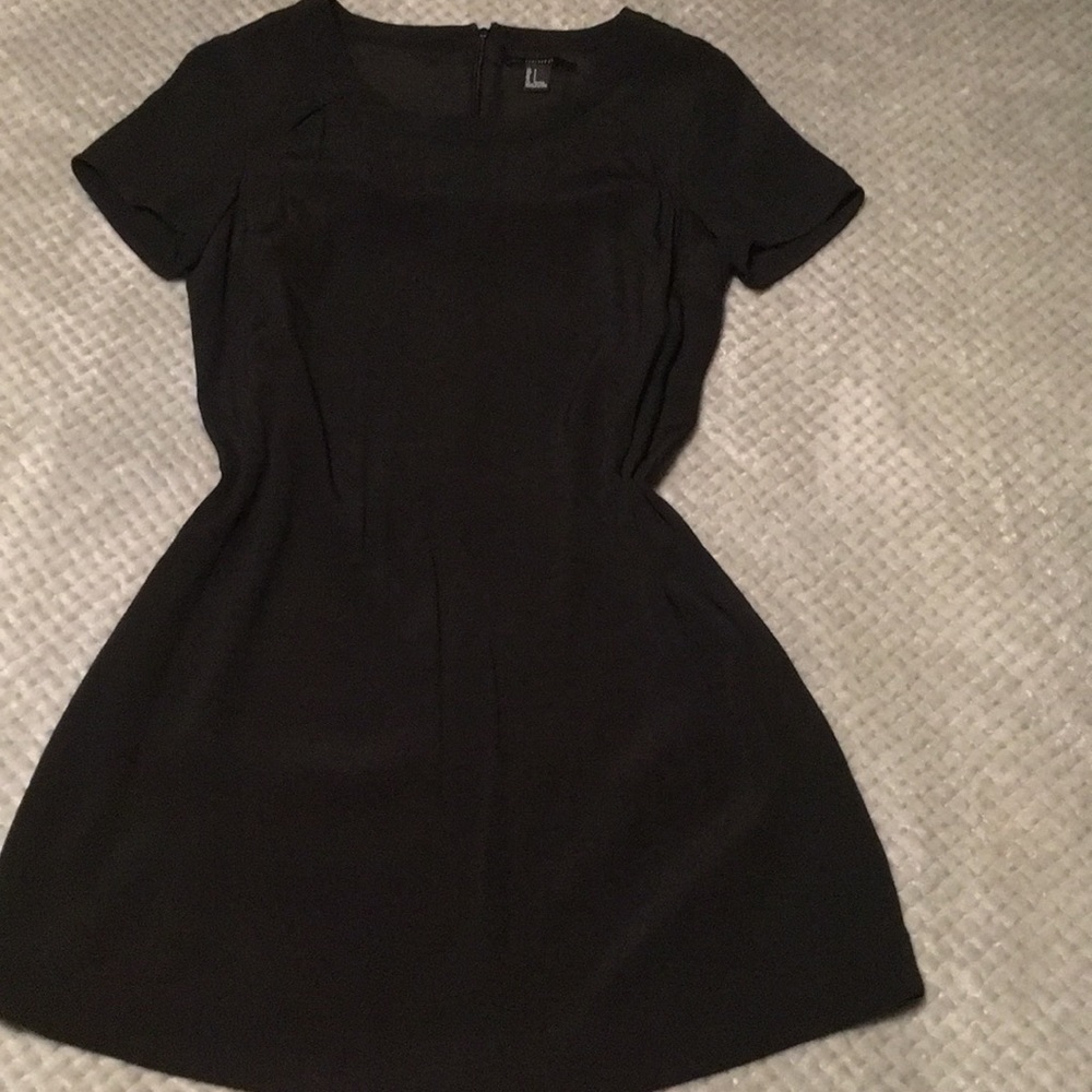 Forever 21 black dress small